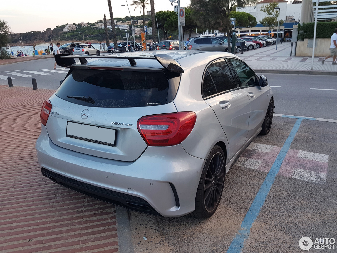 Mercedes-Benz A 45 AMG