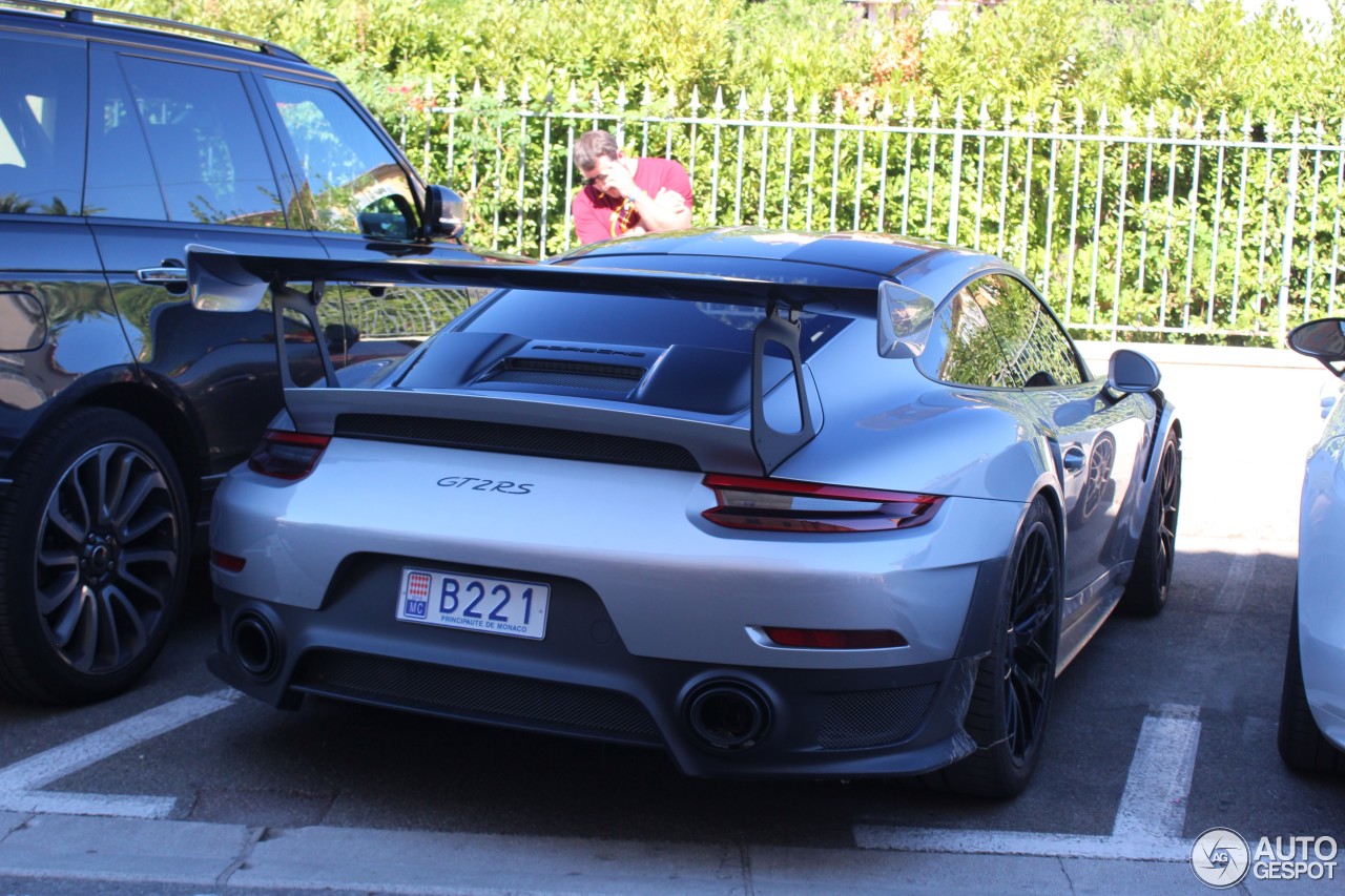 Porsche 991 GT2 RS Weissach Package