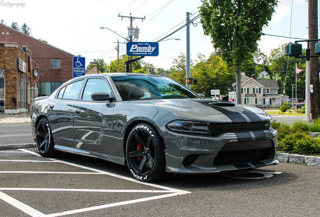 Dodge Charger SRT Hellcat