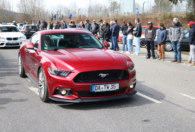 Ford Mustang GT 2015