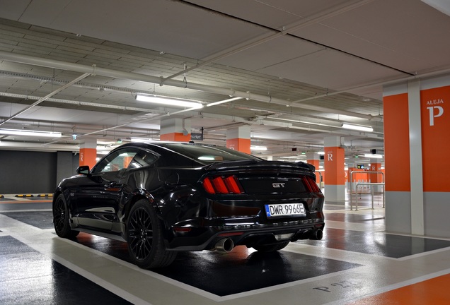 Ford Mustang GT 2015