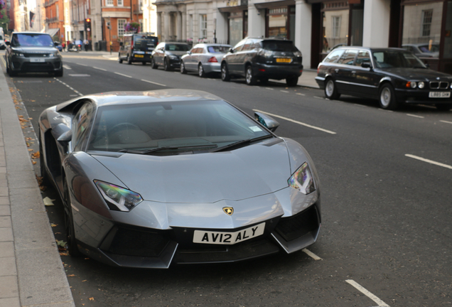 Lamborghini Aventador LP700-4