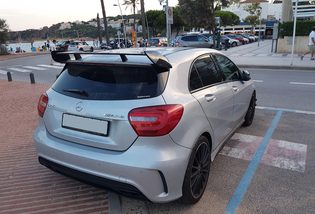 Mercedes-Benz A 45 AMG