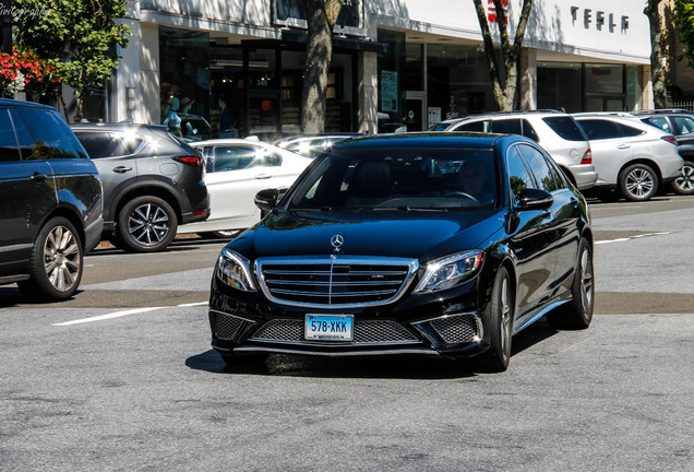 Mercedes-Benz S 65 AMG V222