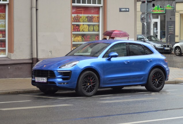 Porsche 95B Macan GTS