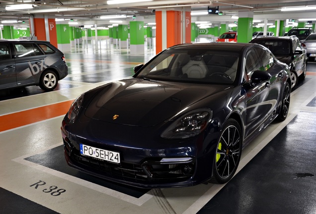 Porsche 971 Panamera Turbo S E-Hybrid