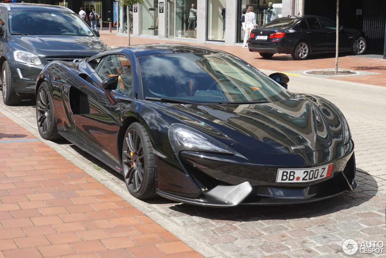 McLaren 570S