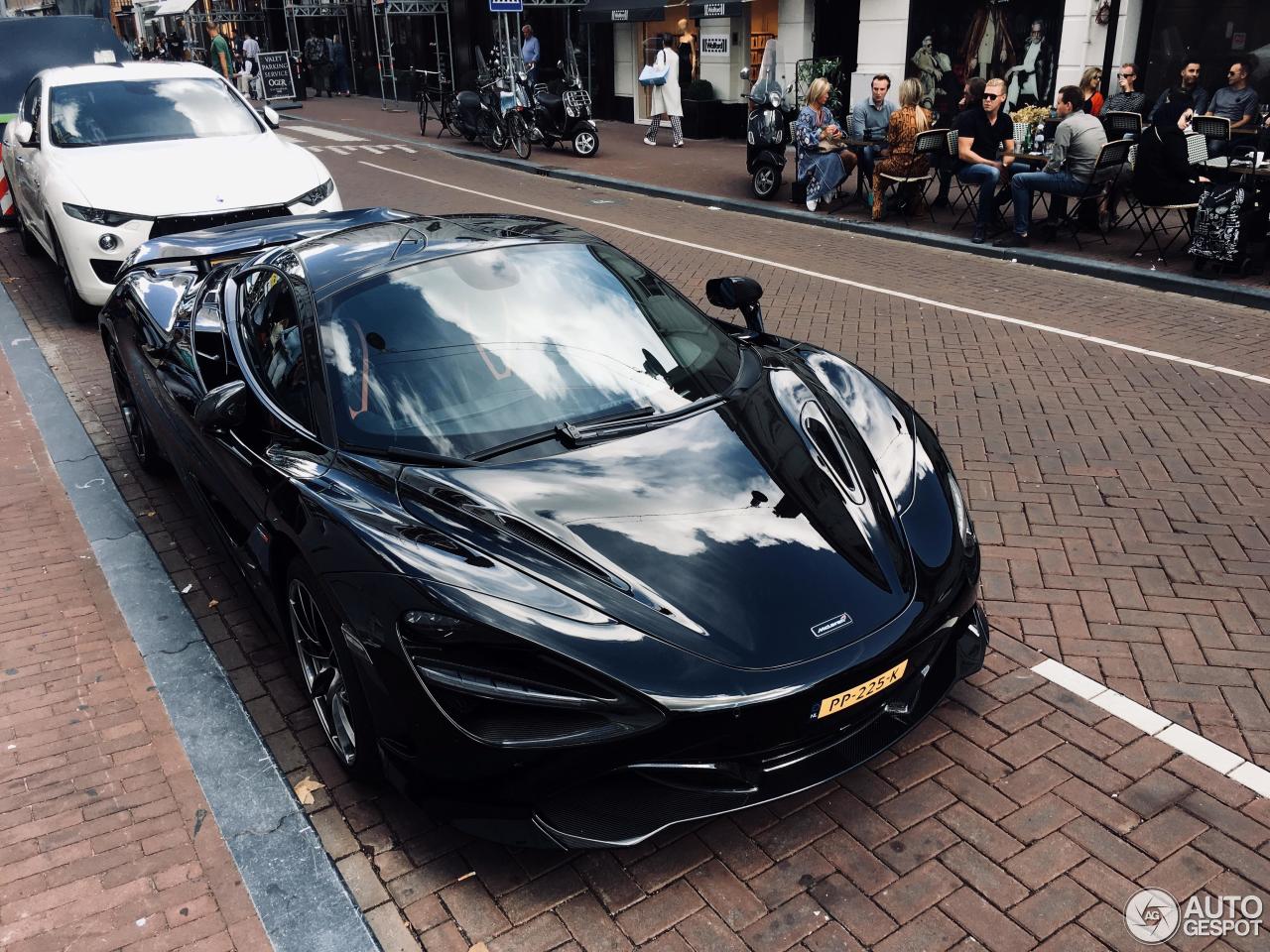 McLaren 720S