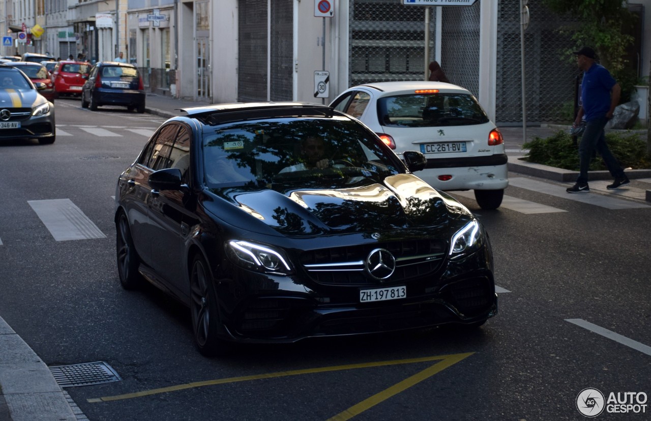 Mercedes-AMG E 63 S W213