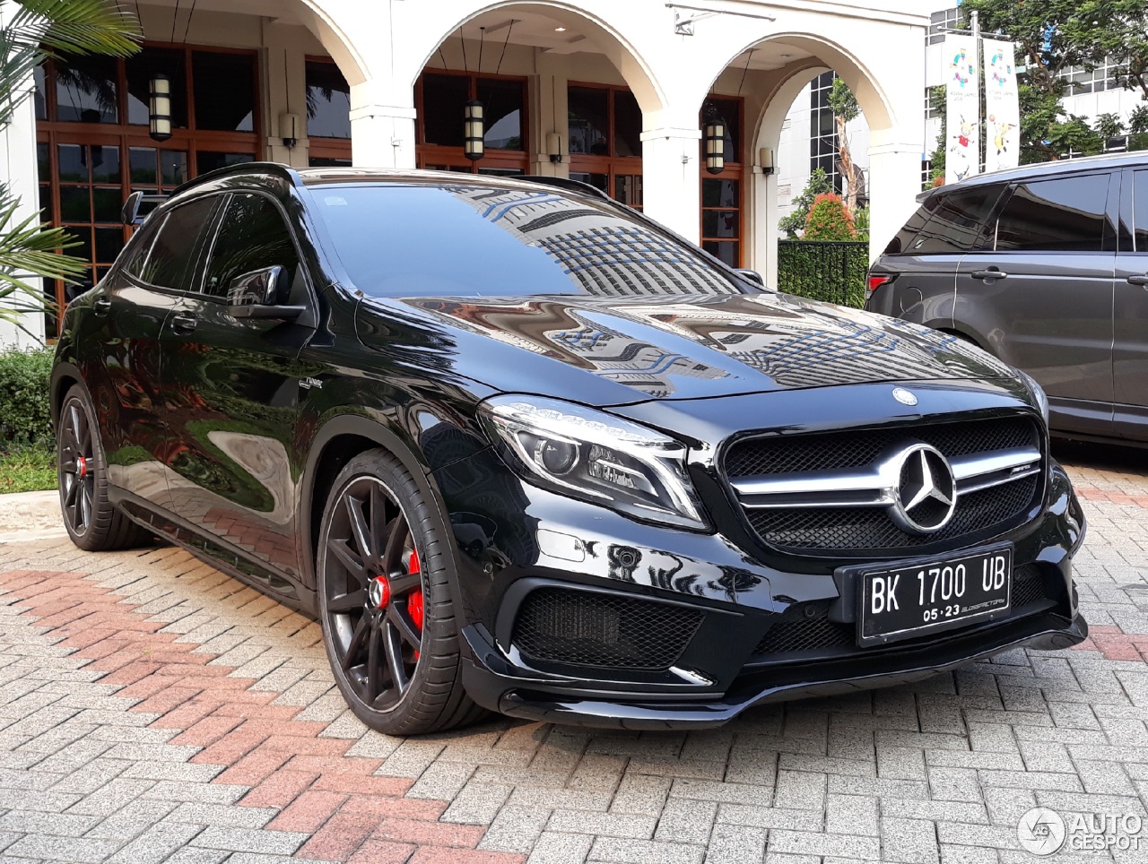 Mercedes-Benz GLA 45 AMG X156