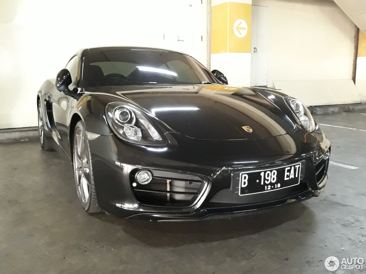 Porsche 981 Cayman S