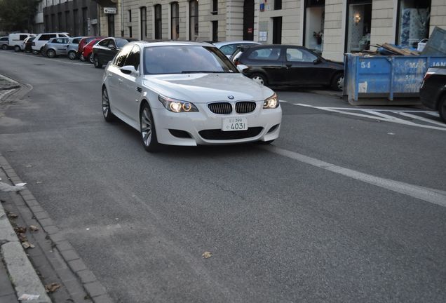 BMW M5 E60 2005