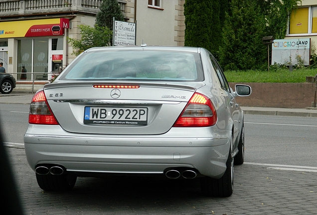 Mercedes-Benz E 63 AMG