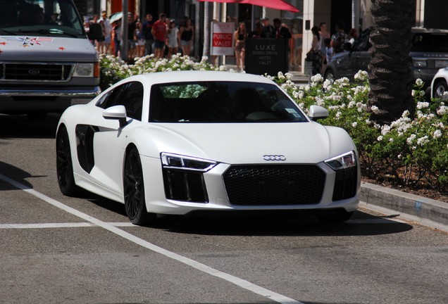 Audi R8 V10 2015