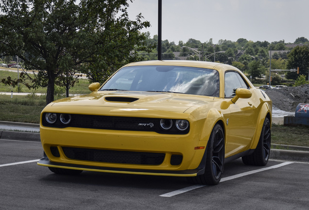 Dodge Challenger SRT Hellcat Widebody