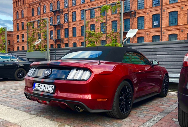 Ford Mustang GT Convertible 2015