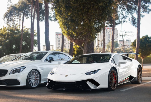 Lamborghini Huracán LP640-4 Performante