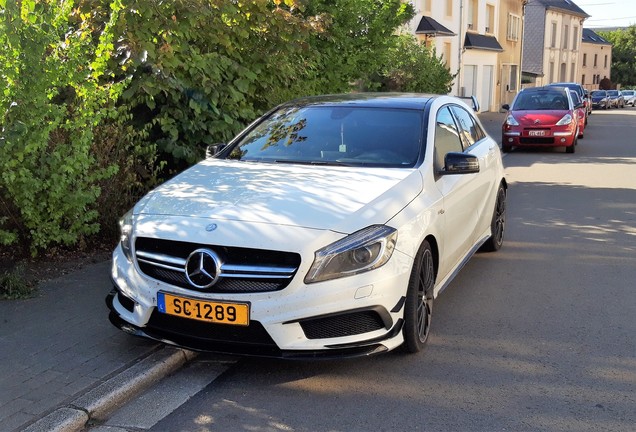 Mercedes-Benz A 45 AMG