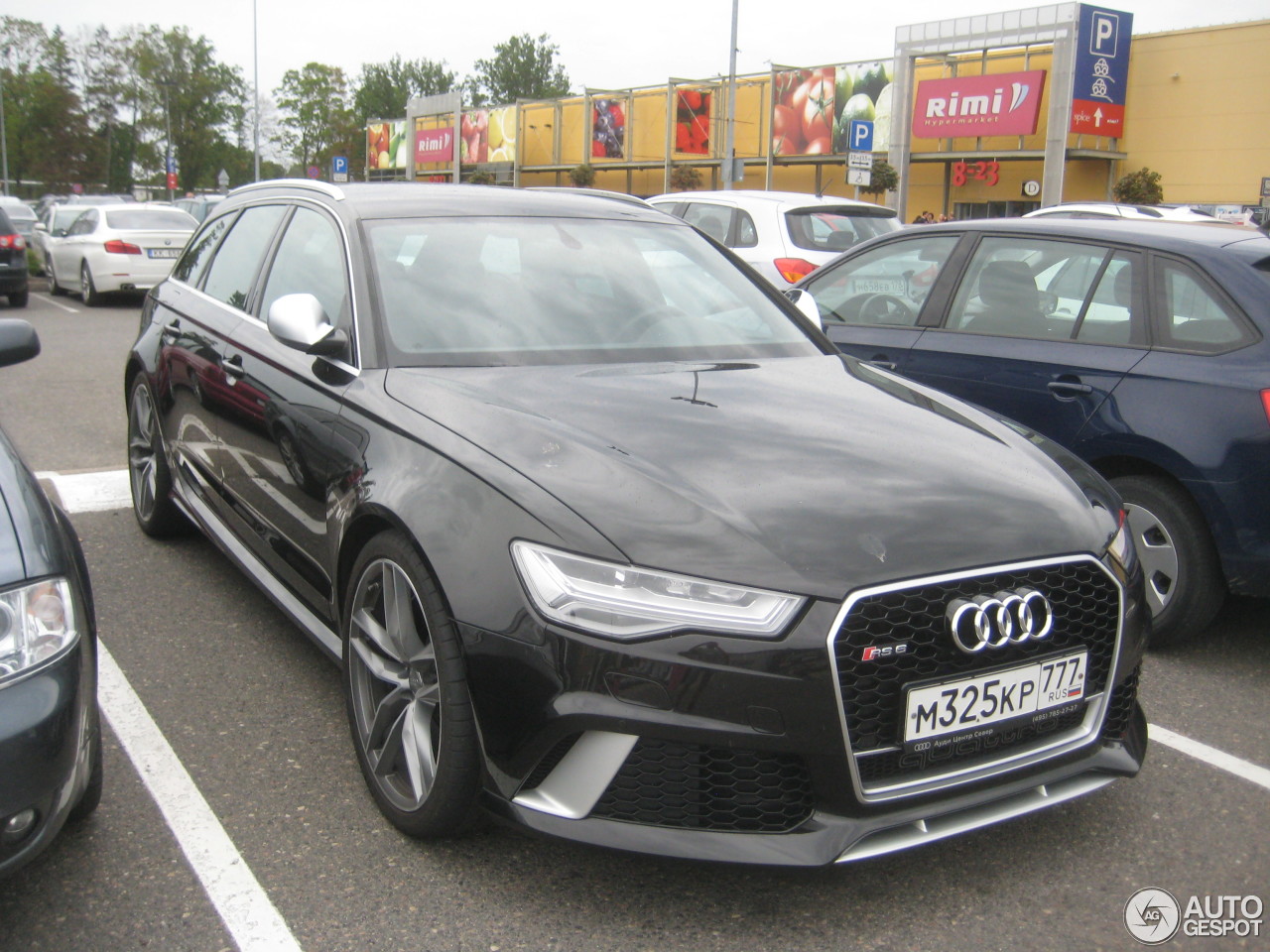 Audi RS6 Avant C7 2015