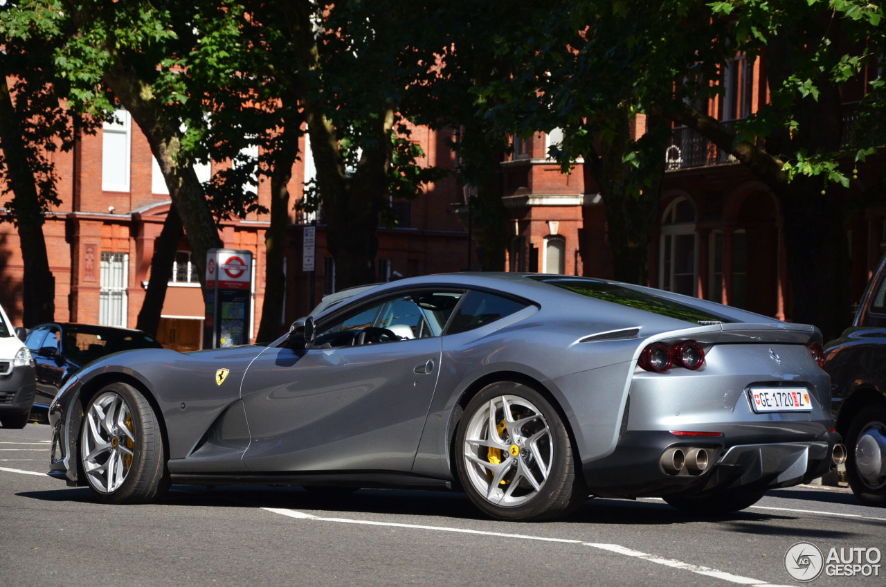 Ferrari 812 Superfast