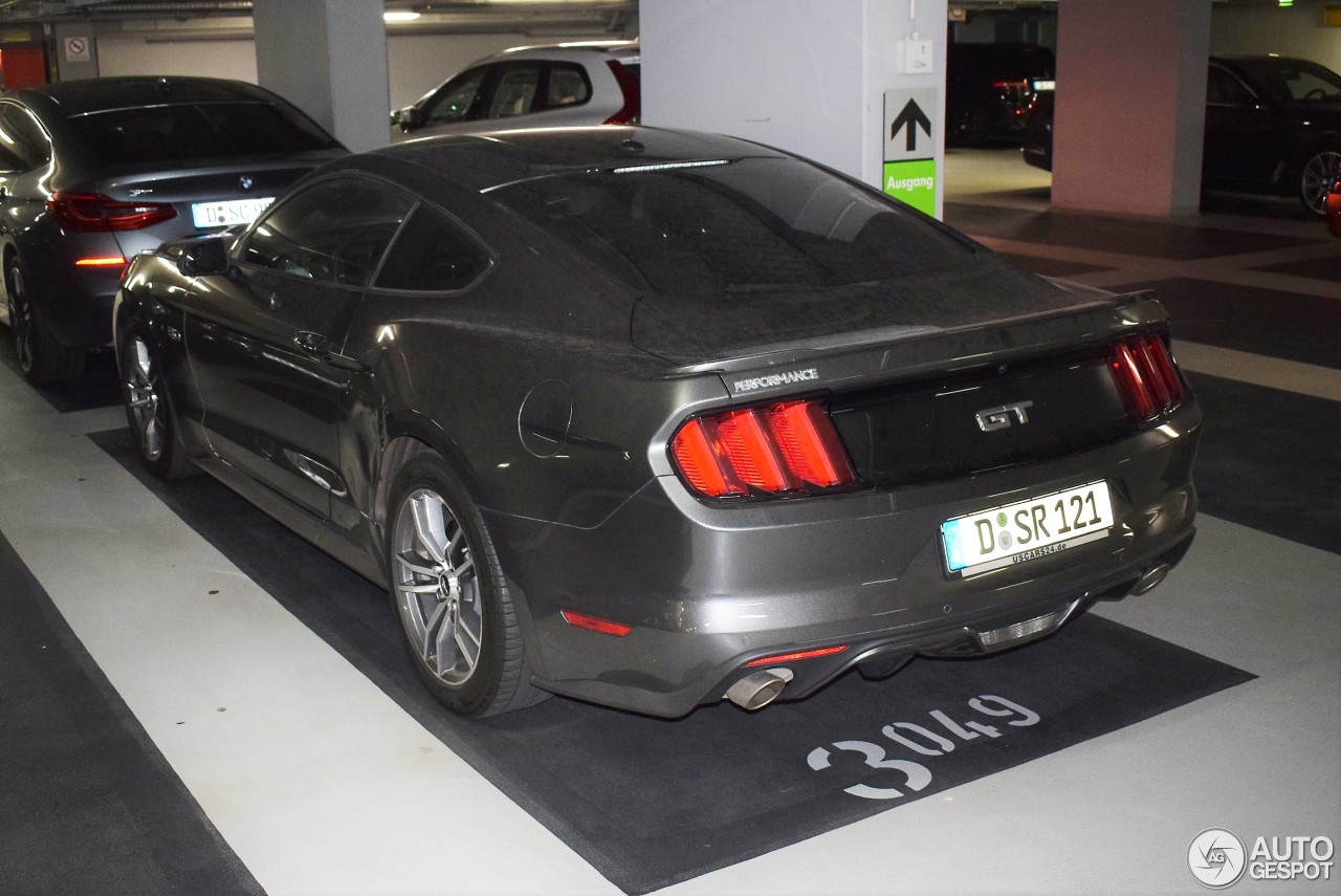 Ford Mustang GT 2015