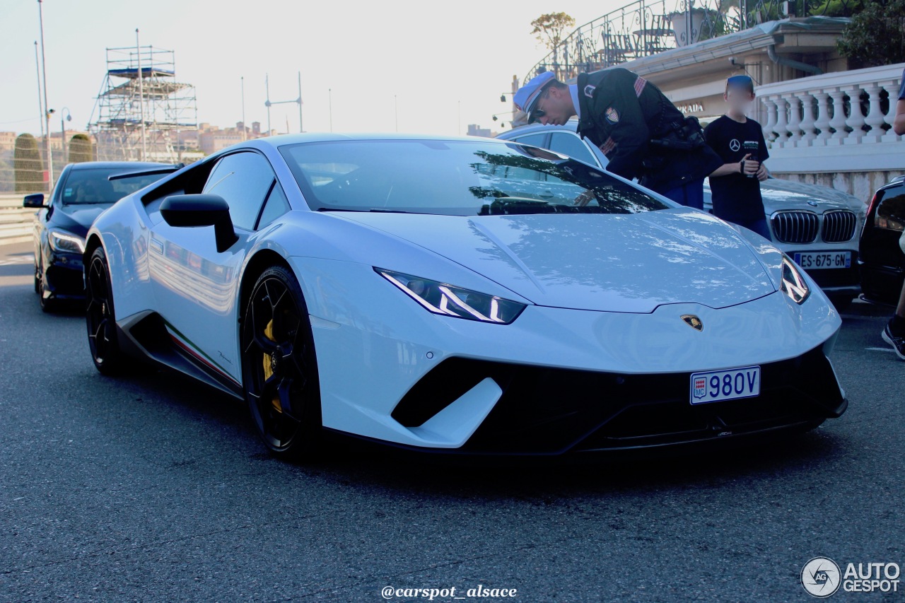 Lamborghini Huracán LP640-4 Performante