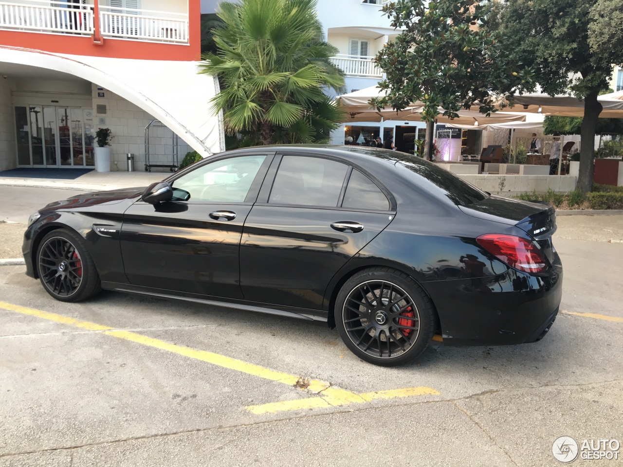 Mercedes-AMG C 63 S W205