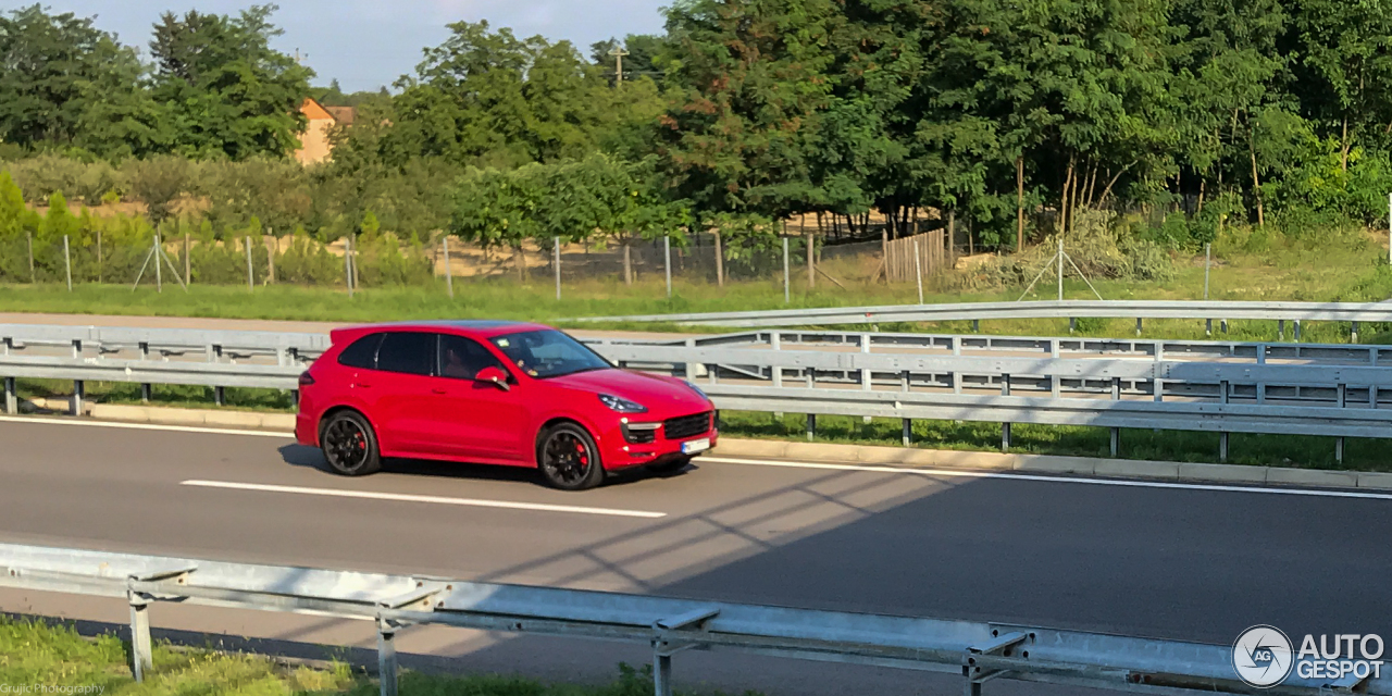 Porsche 958 Cayenne GTS MkII