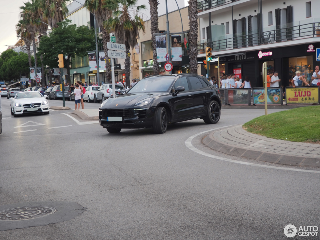 Porsche 95B Macan GTS