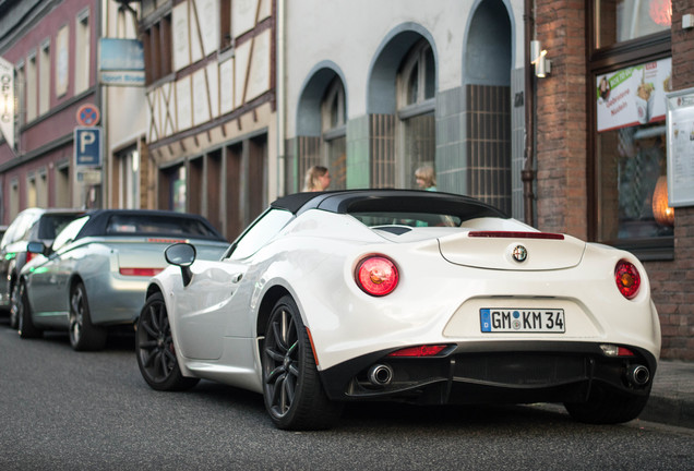 Alfa Romeo 4C Spider