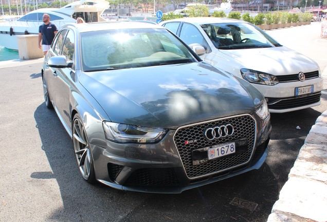 Audi RS4 Avant B8