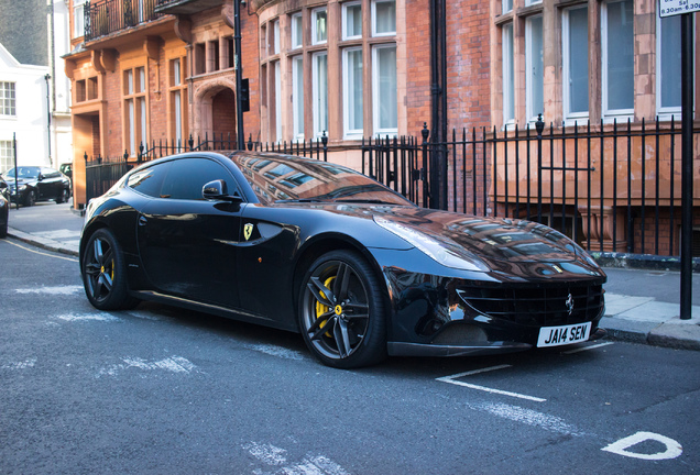 Ferrari FF