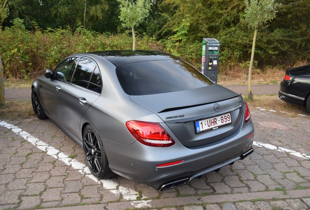 Mercedes-AMG E 63 S W213