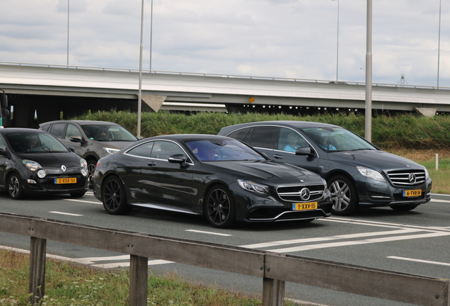 Mercedes-Benz S 63 AMG Coupé C217