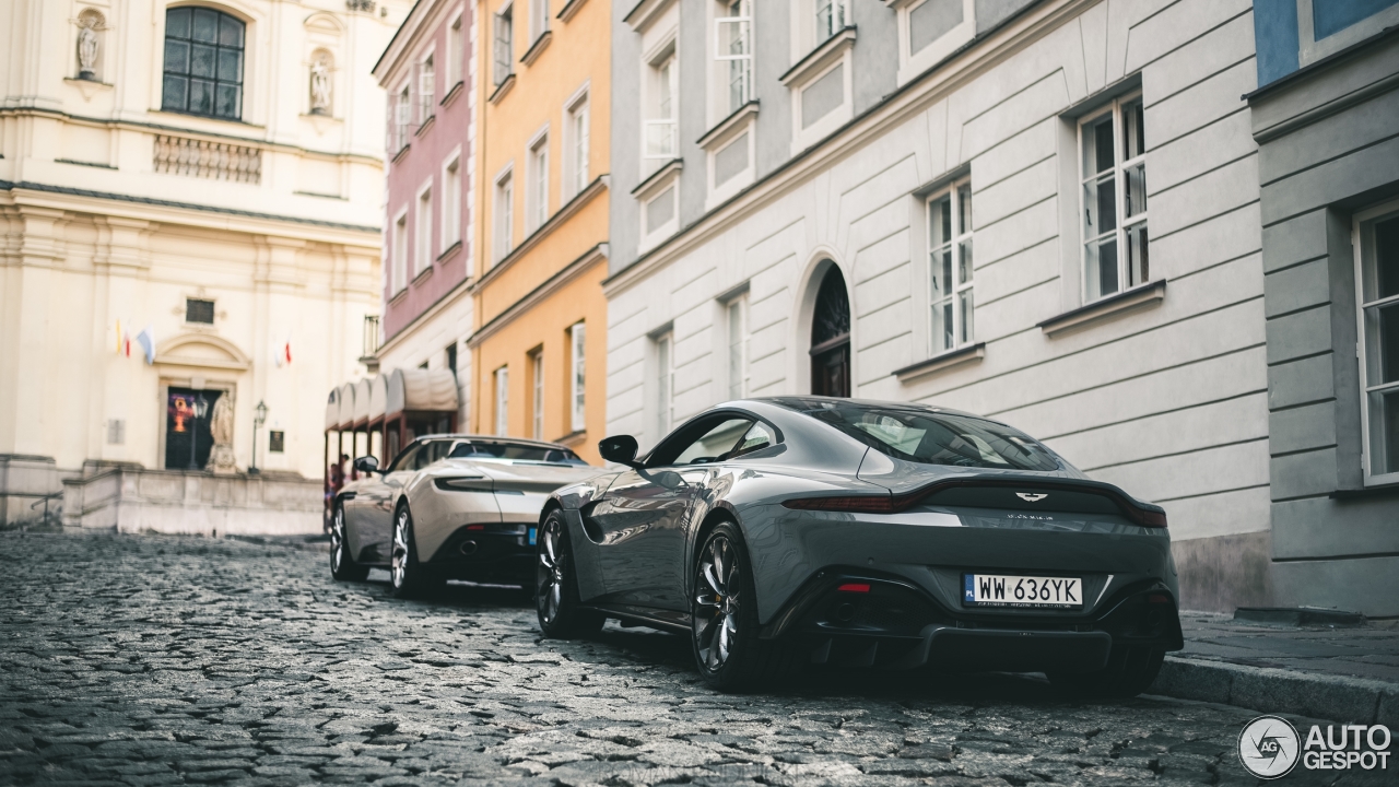 Aston Martin V8 Vantage 2018