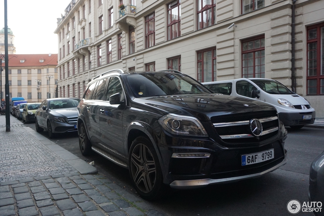 Mercedes-Benz GL 63 AMG X166