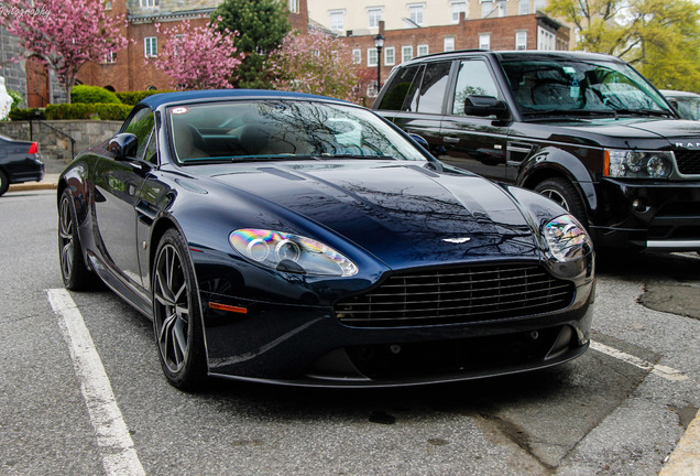 Aston Martin V8 Vantage Roadster 2012