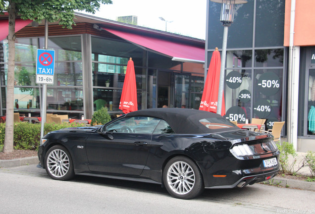 Ford Mustang GT Convertible 2015