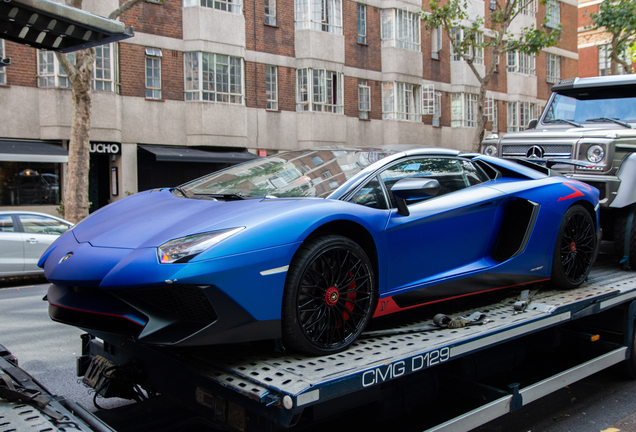 Lamborghini Aventador LP750-4 SuperVeloce Roadster