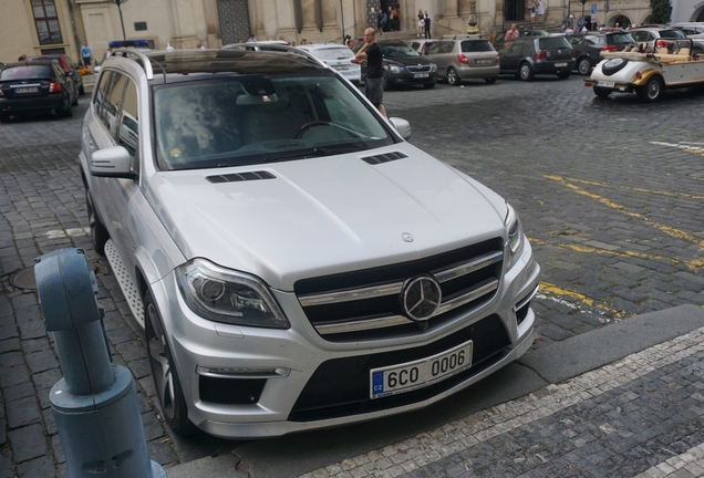 Mercedes-Benz GL 63 AMG X166