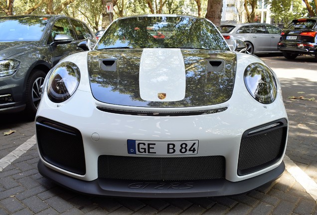 Porsche 991 GT2 RS Weissach Package