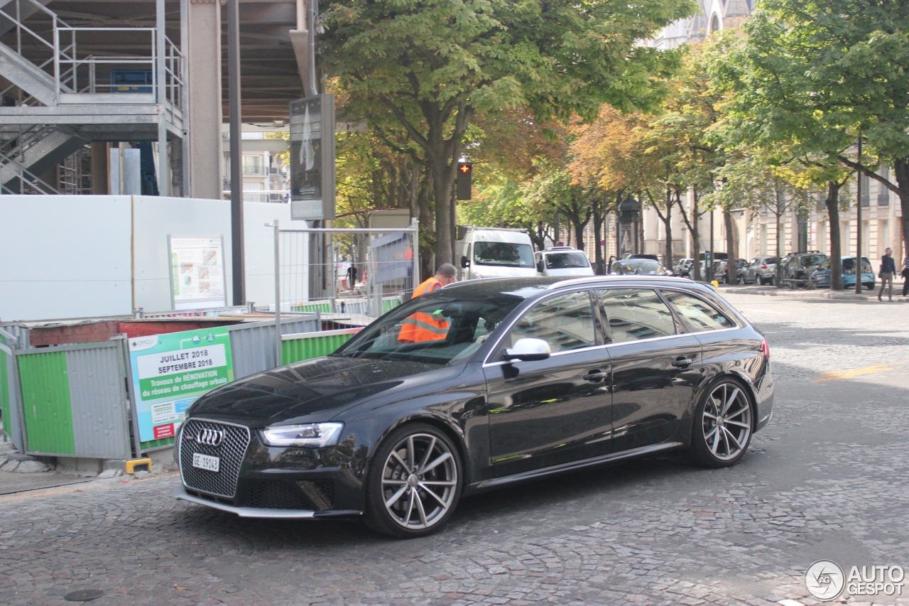 Audi RS4 Avant B8