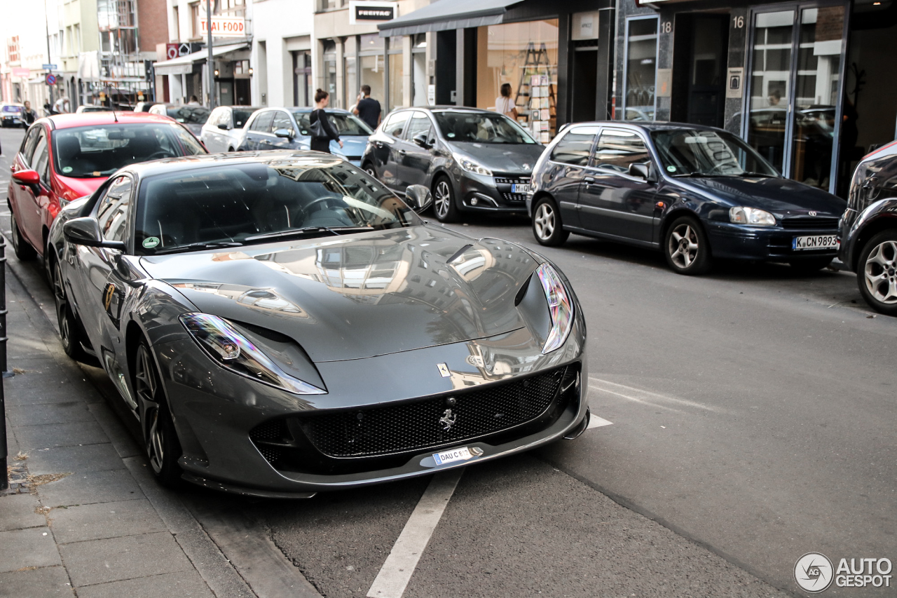 Ferrari 812 Superfast