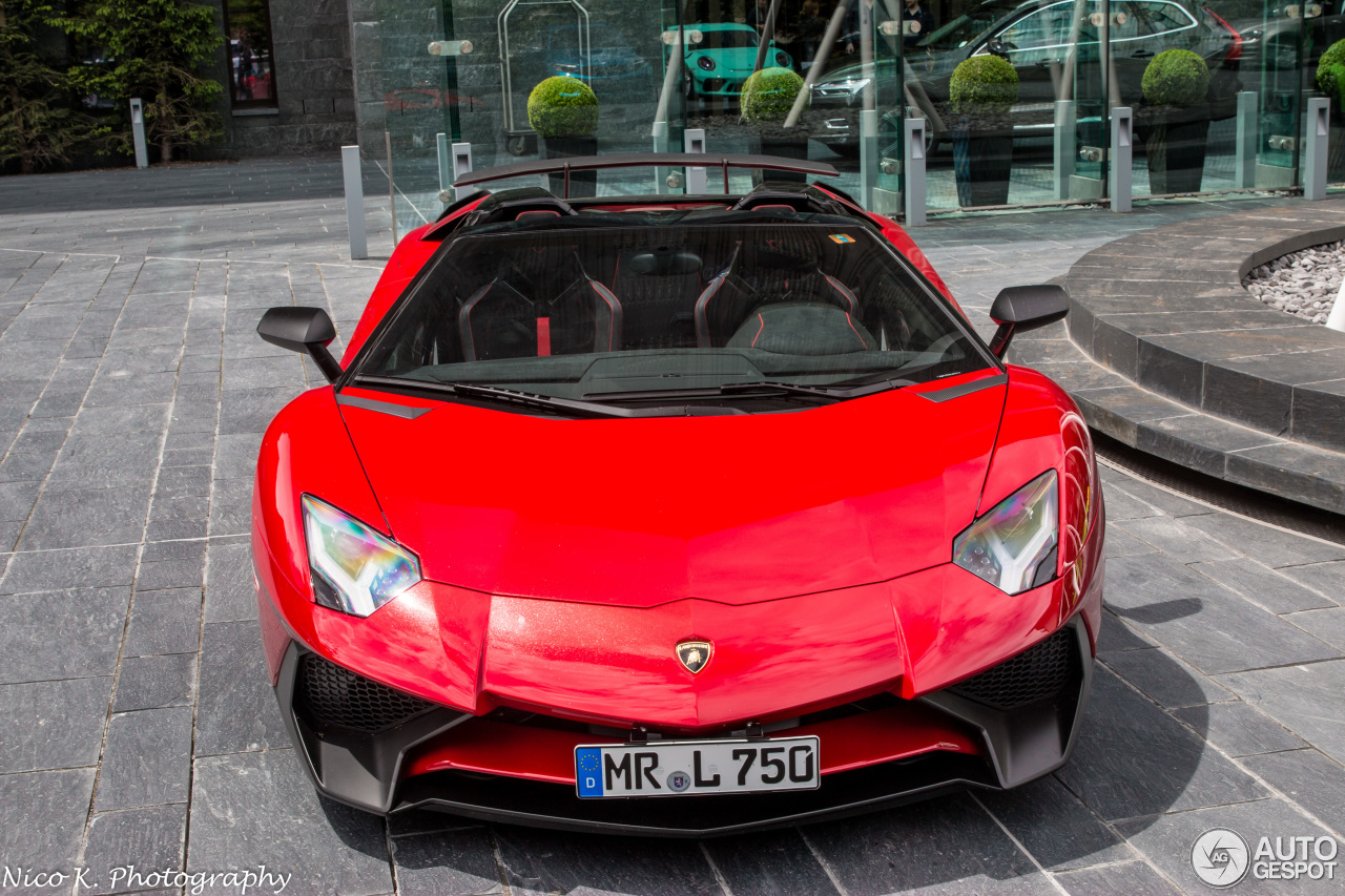 Lamborghini Aventador LP750-4 SuperVeloce Roadster