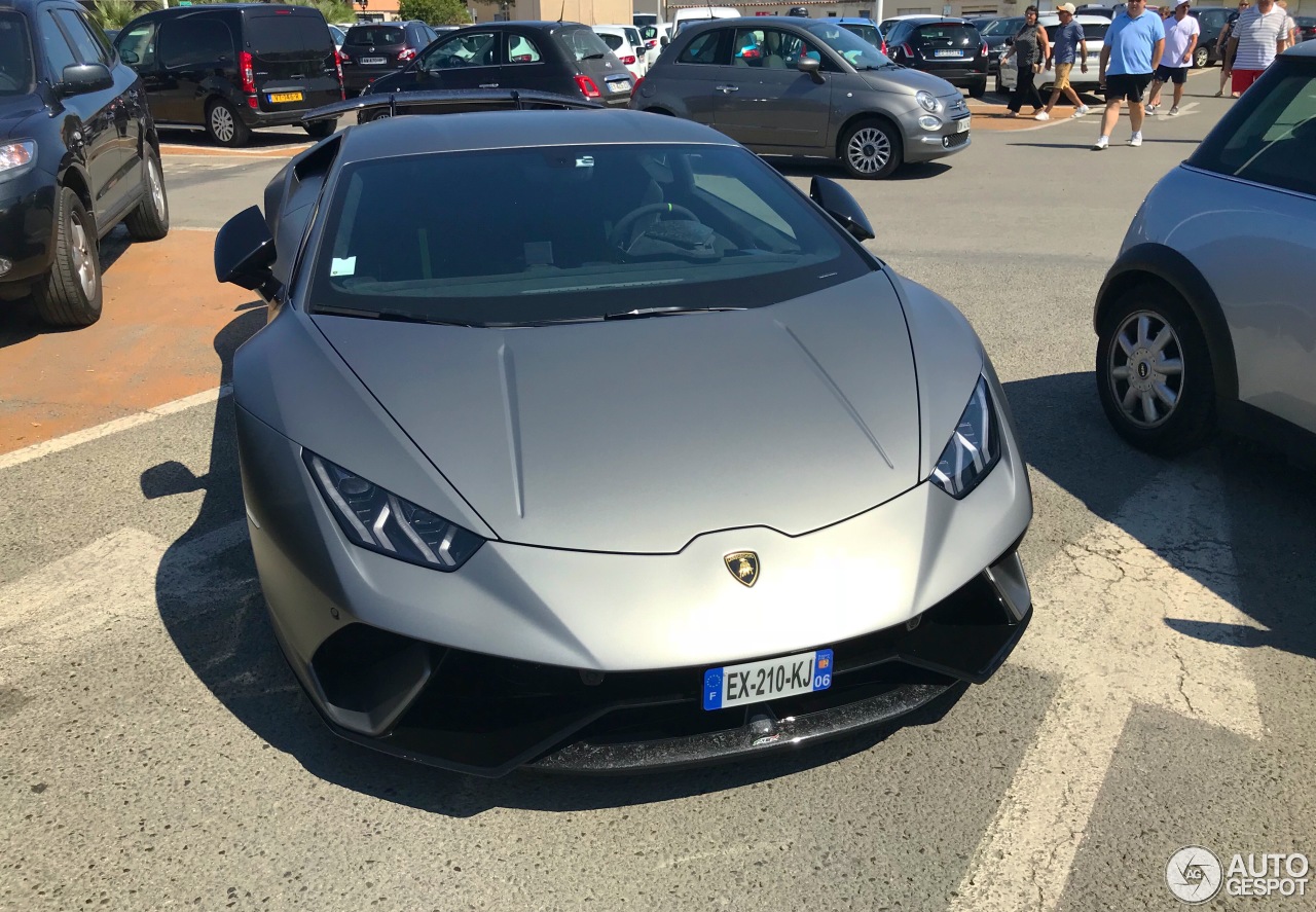 Lamborghini Huracán LP640-4 Performante