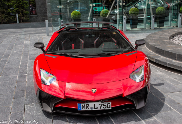 Lamborghini Aventador LP750-4 SuperVeloce Roadster