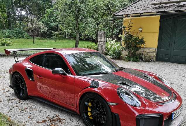 Porsche 991 GT2 RS Weissach Package