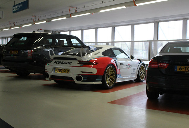 Porsche 991 GT2 RS Weissach Package