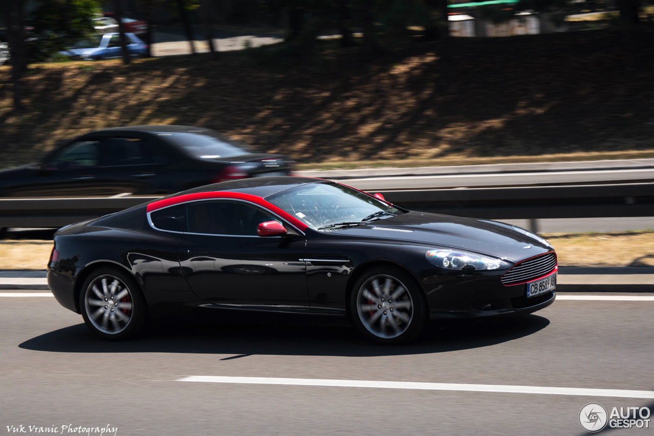 Aston Martin DB9