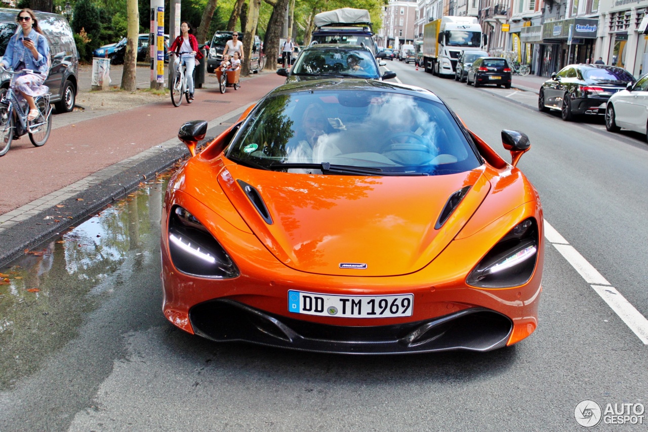 McLaren 720S